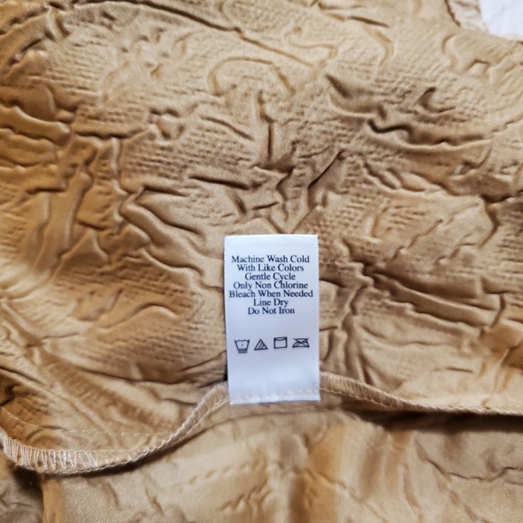 Coldwater Creek Unique Faux Suede Textured Top 3/4 Sleeve Size M - Picture 7 of 10